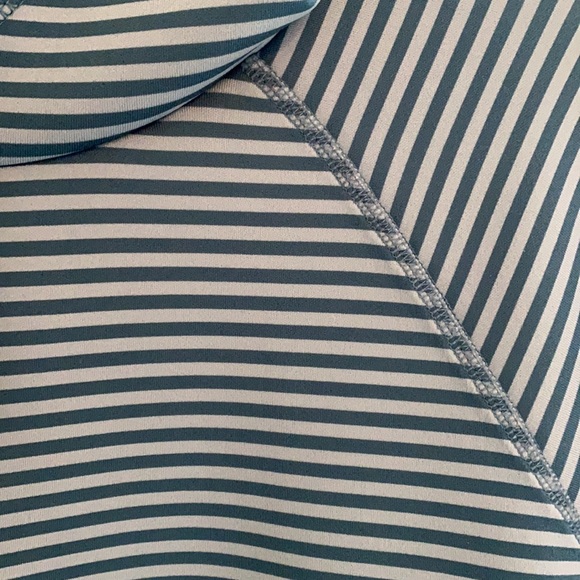 Columbia Omni-Heat Wicking Pullover Sweater - Picture 3 of 5